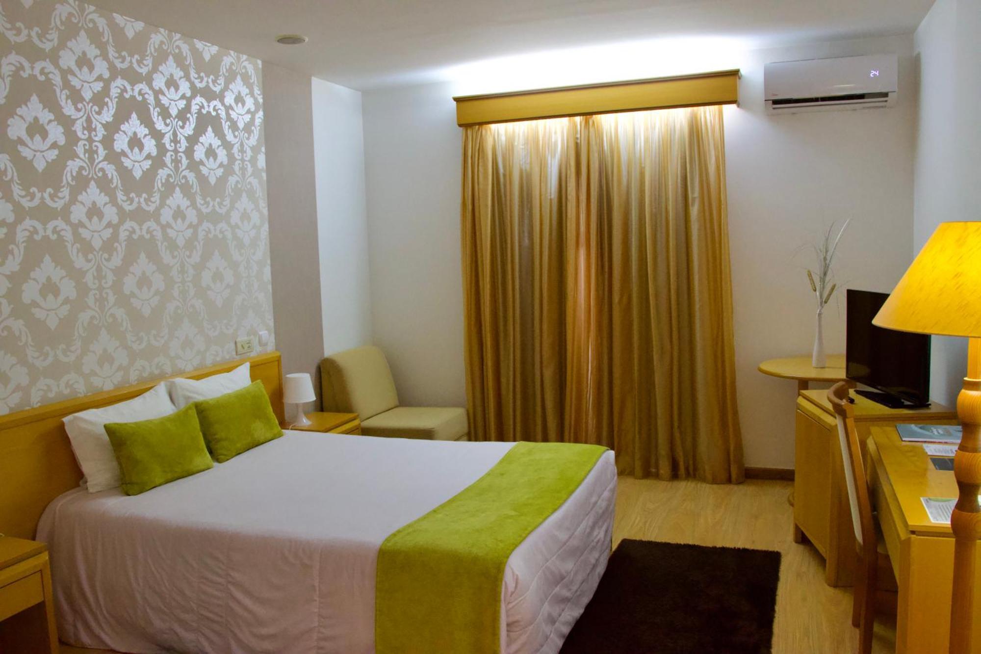 Hotel Eurosol Alcanena Kültér fotó