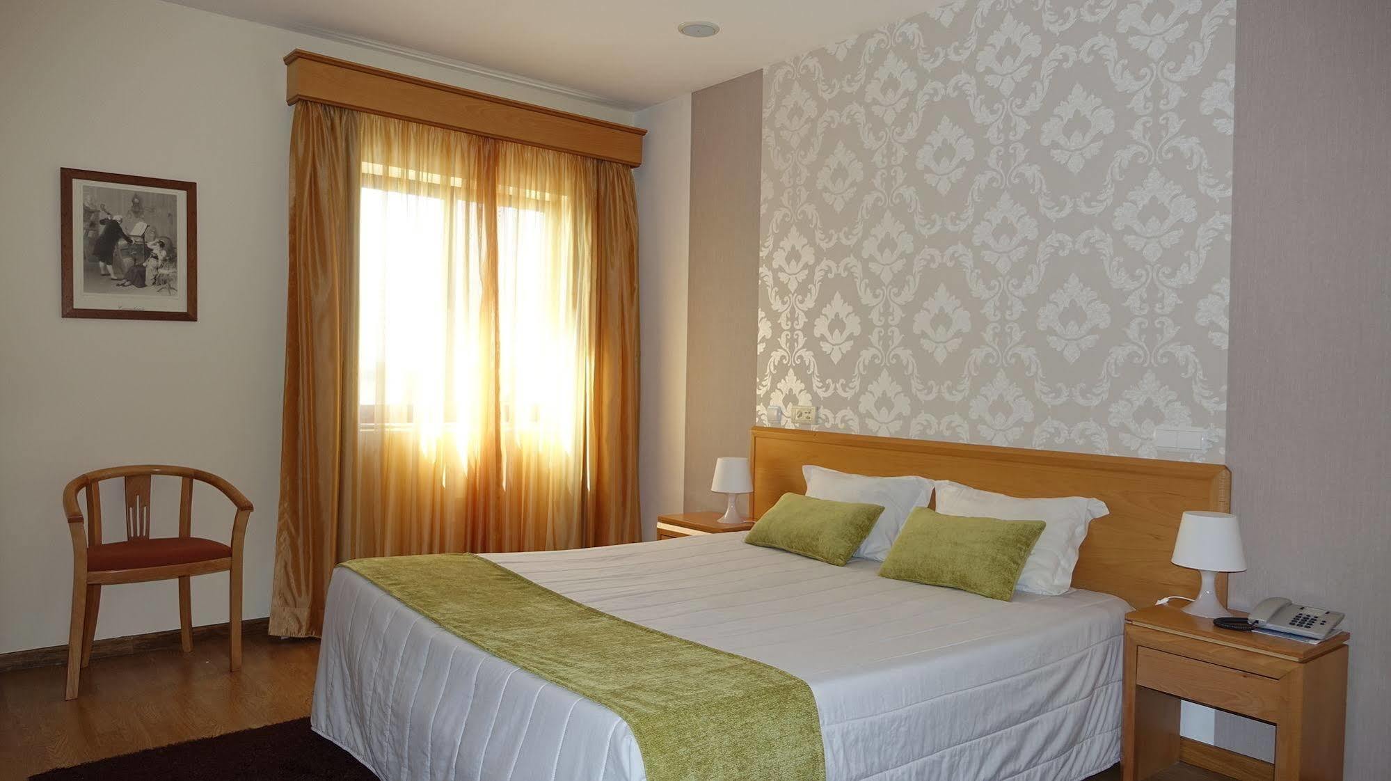 Hotel Eurosol Alcanena Kültér fotó